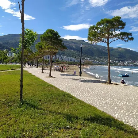 Lungomare Apartament